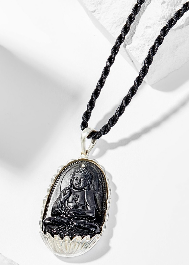 Mặt Dây Chuyền Phong Thủy Đá Obsidian Phật Bản Mệnh Tuổi Tuất, Hợi A Di Đà Bồ Tát Bọc Bạc (4x2.5cm)
